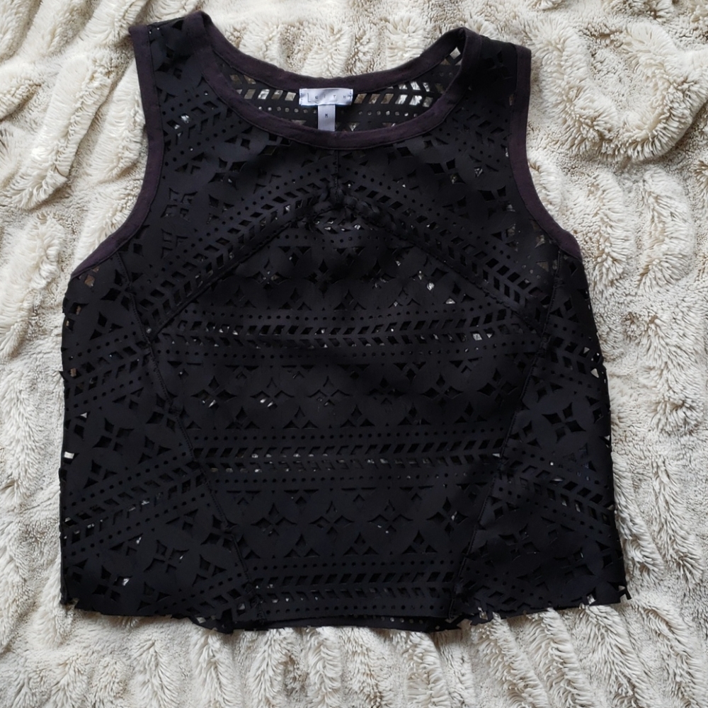 NWOT Leith Cropped Cut Out Tank